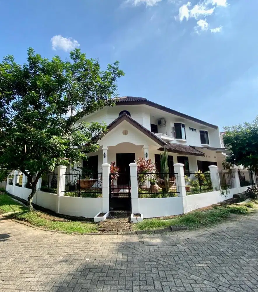 Dijual Rumah Bagus Siap Huni di Taman Rempoa Indah -nrl