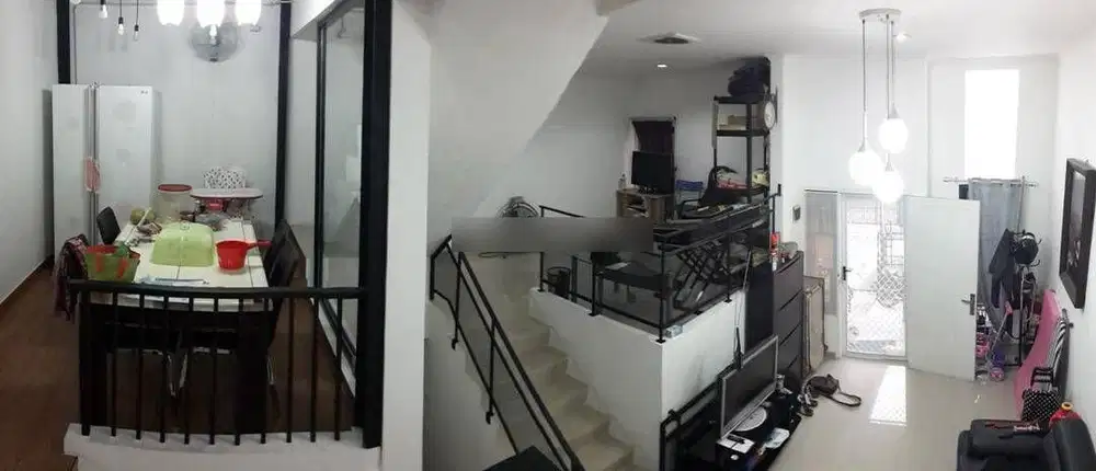 Dijual Rumah 2,5 Lantai Di Arcadia Daan Mogot