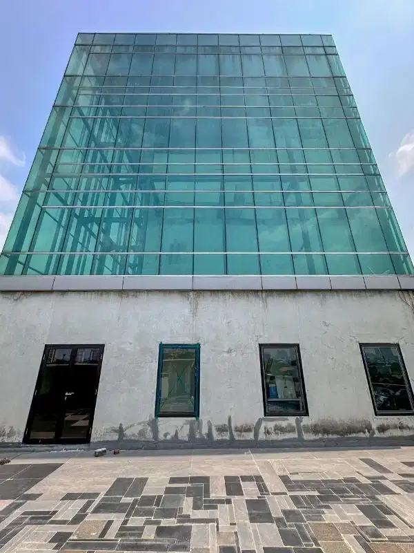 Dijual gedung komersil di area scbd kebayoran baru