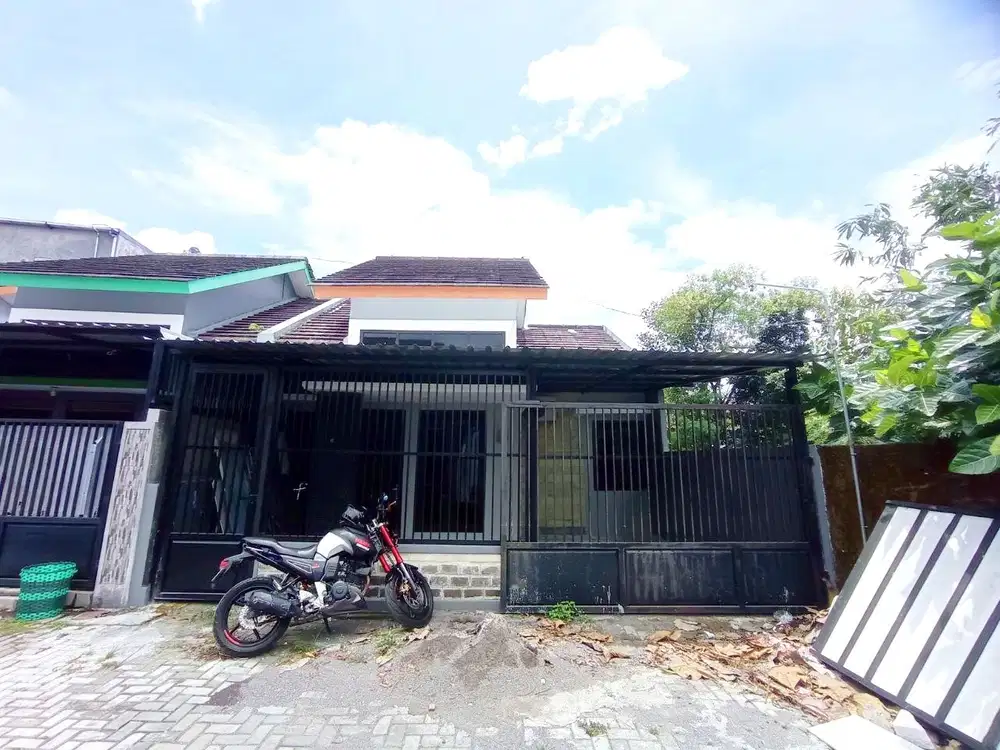 Rumah solo kota murah di belakang SMP 18 mojosongo