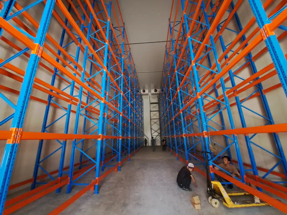 DISEWAKAN GUDANG PENDINGIN LOKASI DEKAT BANDARA