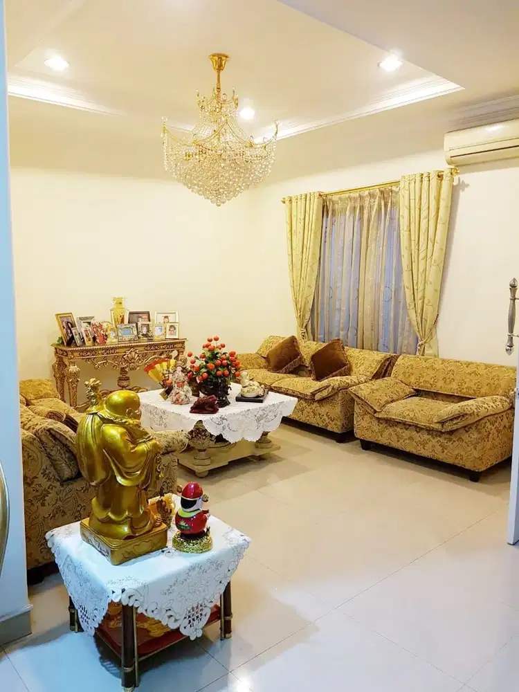 Dijual Rumah Taman Kencana Huk Ngantong 2,5 lantai Jakarta Barat