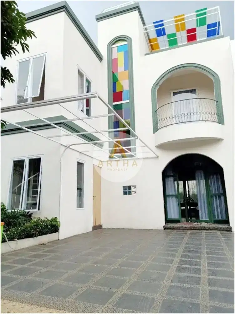 rumah di dago pakar full furnish dengan kolam air hangat