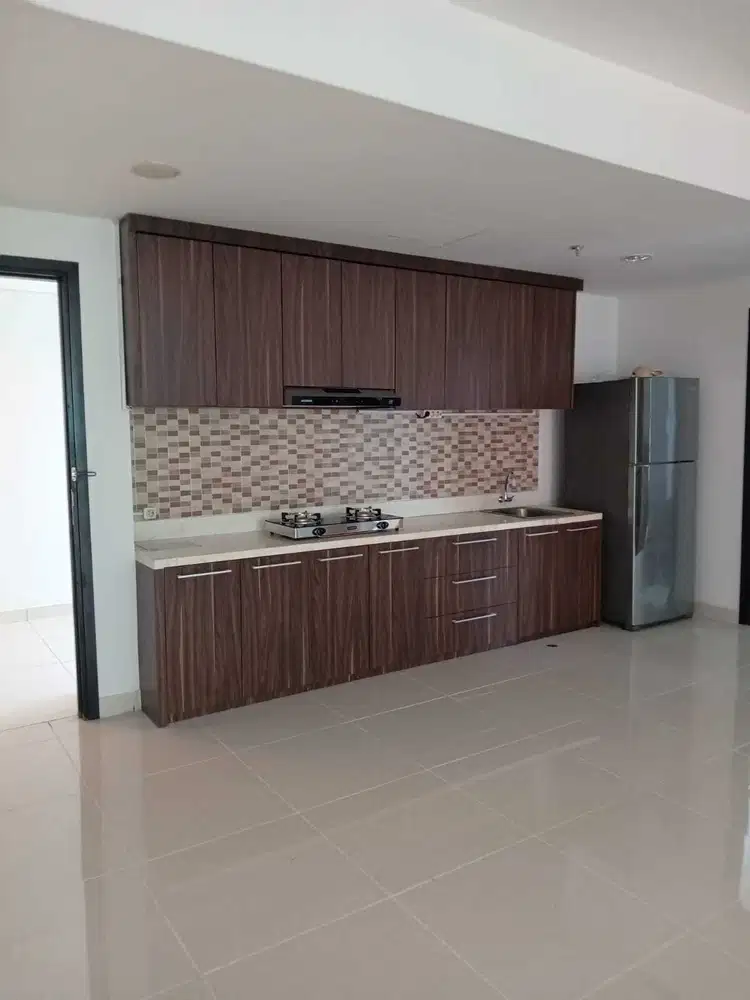 Apartemen Aspen Residence Tower C 3 kamar Semi Furnish Jakarta Selatan