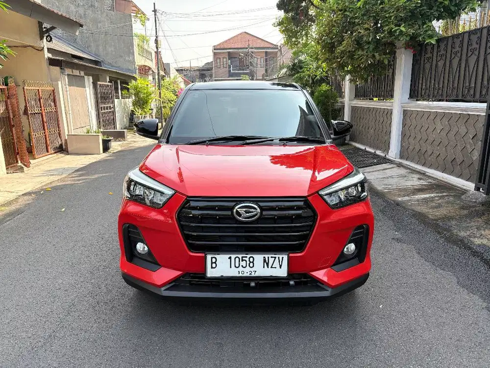 Dp 8 Juta | Daihatsu Rocky R 1.0T CVT Two tone 2022 Hitam Merah