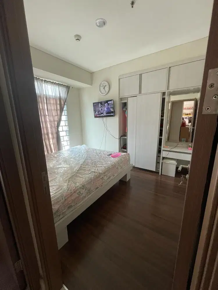 Jual Murah Puri Orchard Apartement 2BR Semi Furnished, Jakarta Barat