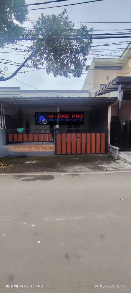 Di Jual Rumah Posisi Jalan Utama