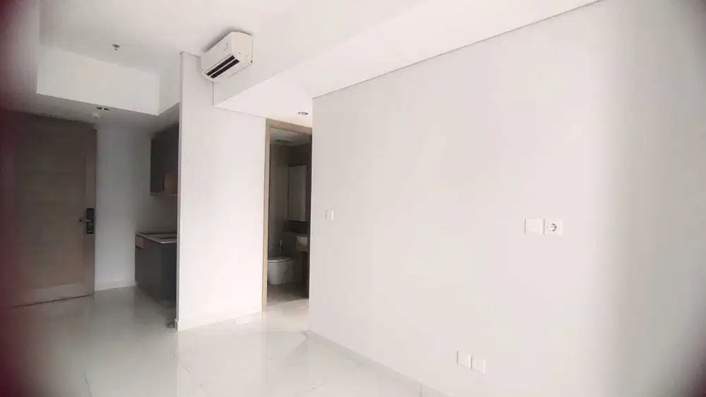 Apartemen Taman Anggrek 2BR Semi Furnished, Jakarta Barat