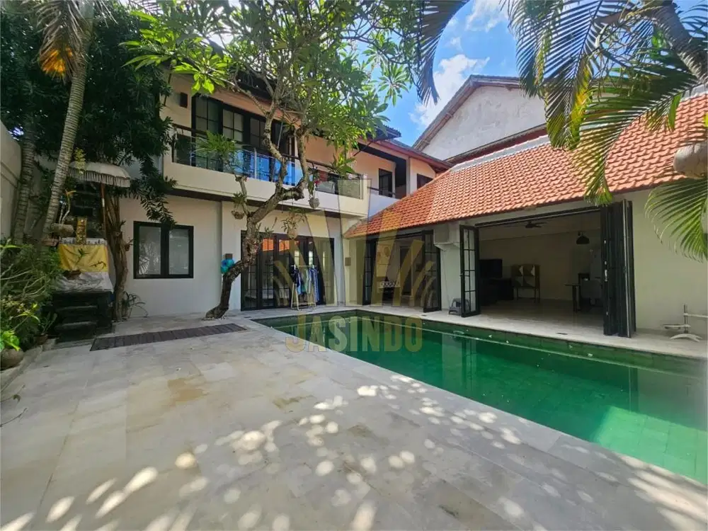 DIJUAL / DISEWAKAN VILLA LANTAI 2 LOKASI UMALAS KEROBOKAN