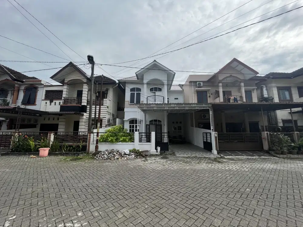 Villa di Komplek Citra Wisata ( Karya Wisata )