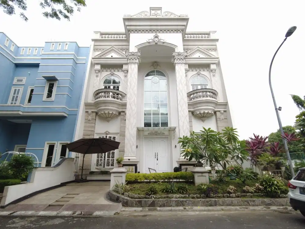 Villa Komplek Citra Garden Cluster Mansion Garden