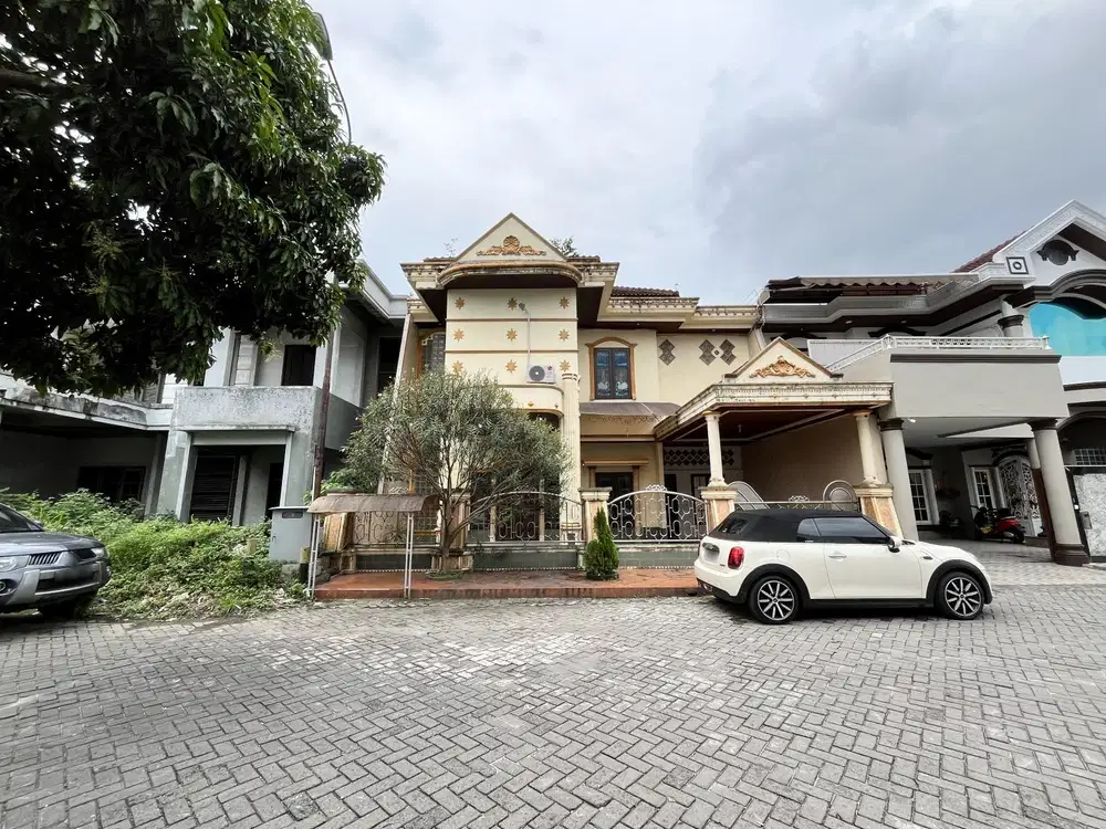 Villa di Komplek Cemara Asri ( Jalan Melati )