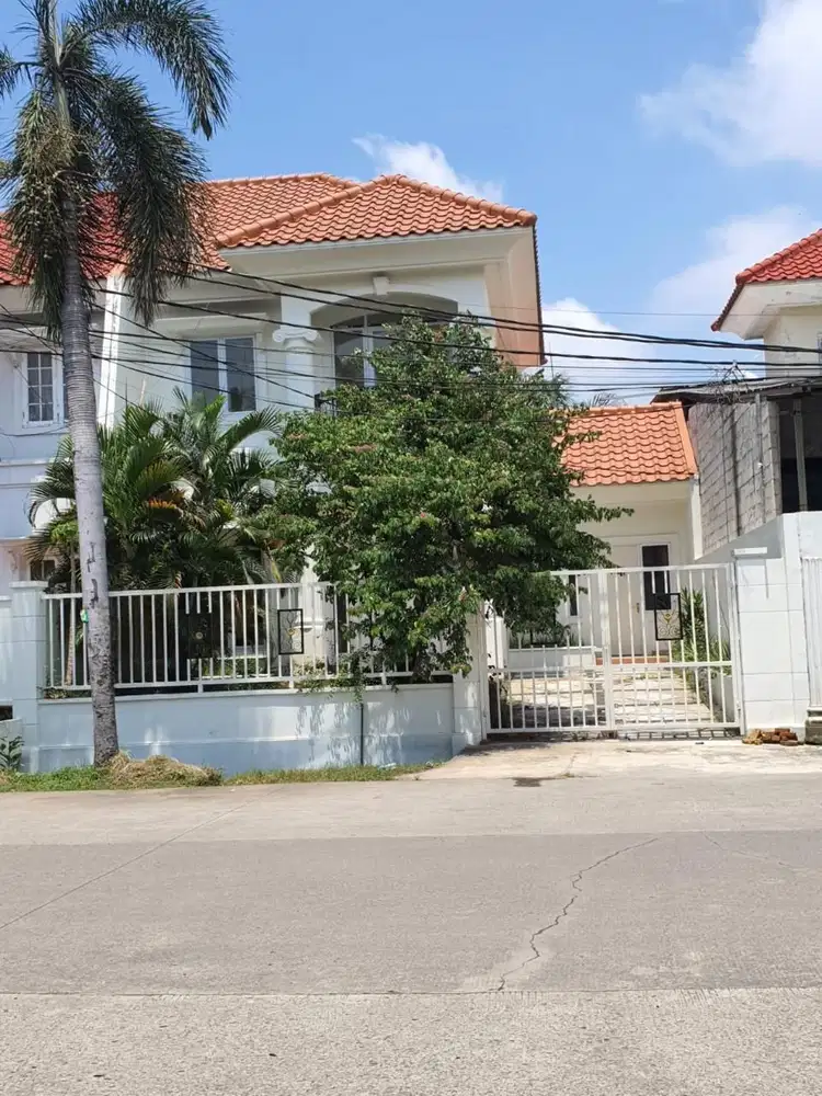 DIJUAL Rumah di Kota Harapan Indah - Bekasi Barat