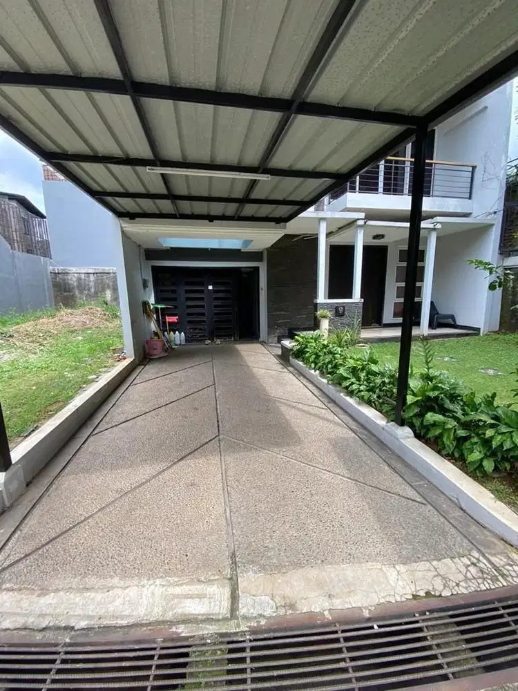 HOT SALE Rumah 2lt dlm cluster Semi Furnished SHM Andara Jak Sel CL 497