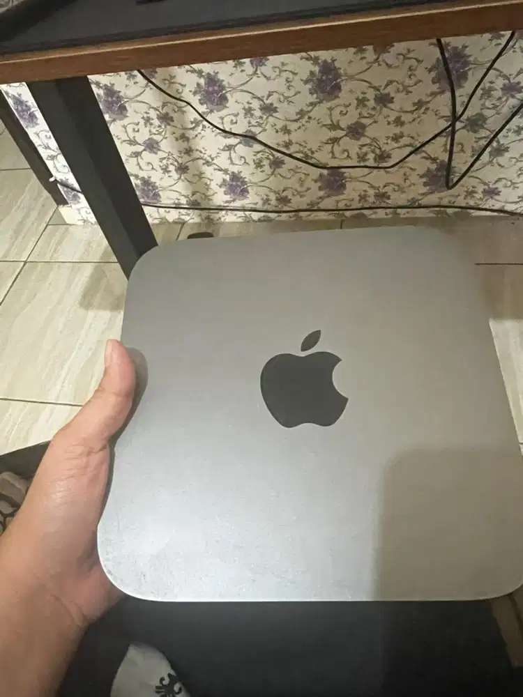 MAC MINI 2018 8/256 + KEYBOARD & MOUSE