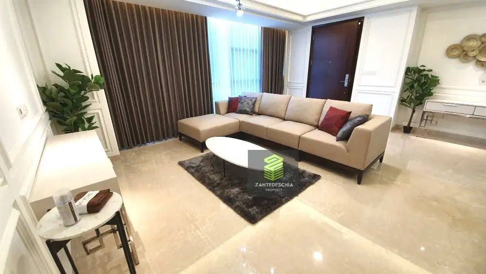 FOR RENT 3 BEDROOMS CASA GRANDE ANGELO KOTA KASABLANKA JAKARTA
