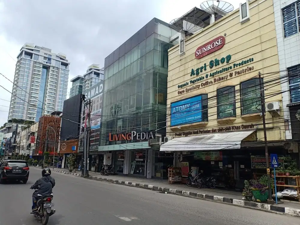 Ruko Gandeng / Gedung di Jalan Zainul Arifin