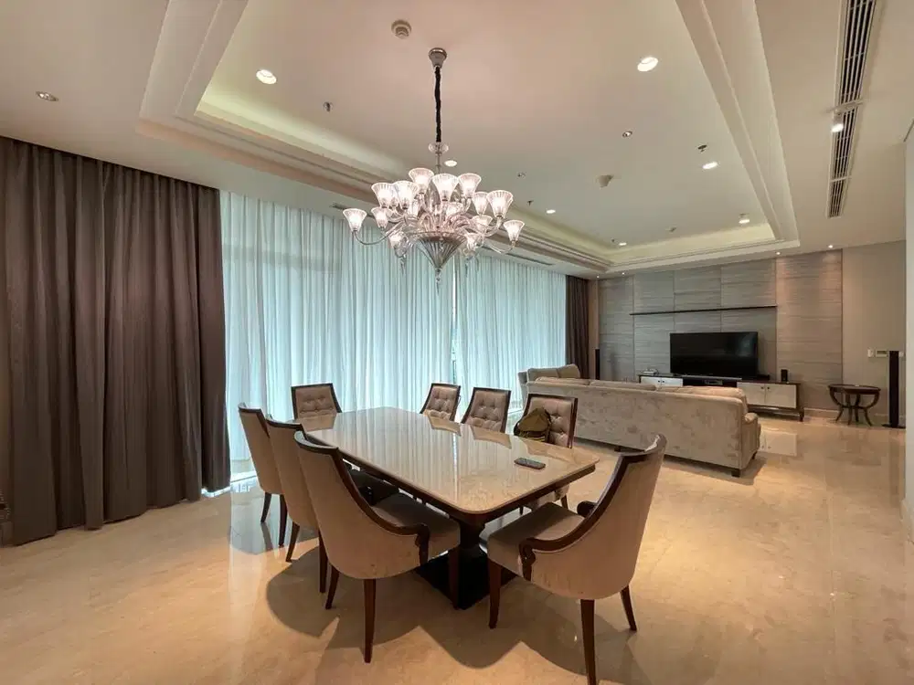 Dijual 4 Bedroom  Apartment Pakubuwono Signature di  Kebayoran Baru Jakarta Selatan