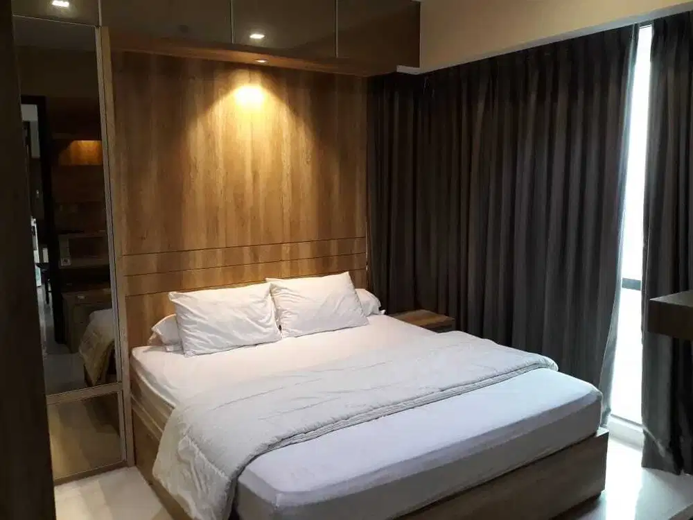 Disewakan Apartemen St. Moritz Royal Tower 2 Kamar Full Furnished