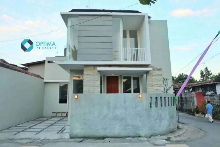 Rumah Modern di timur gejayan dekat kampus Atmajaya Sadhar UGM UNY UII