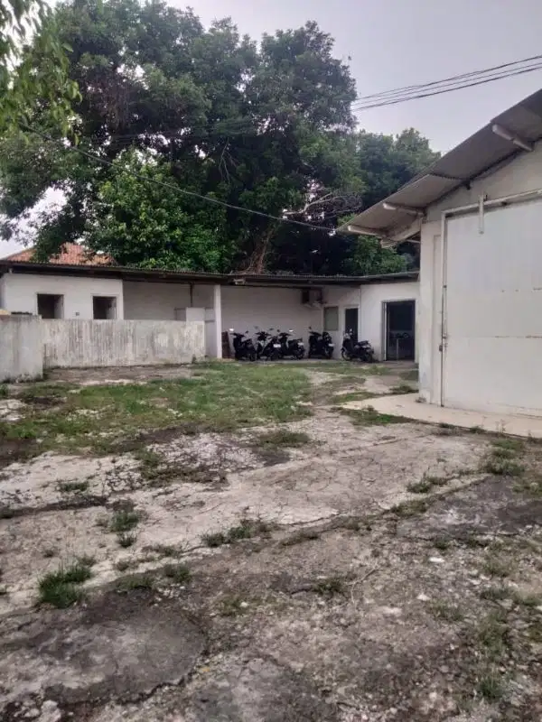 dijual tanah bangunan pabrik SHM di jalan raya AURI Cimanggis Depok