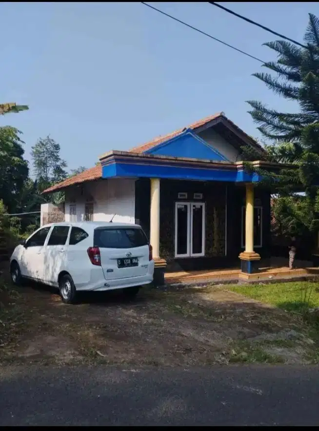 Dijual tanah murah + rumah Luas tanah 739 M2 di Cimanggung Sumedang