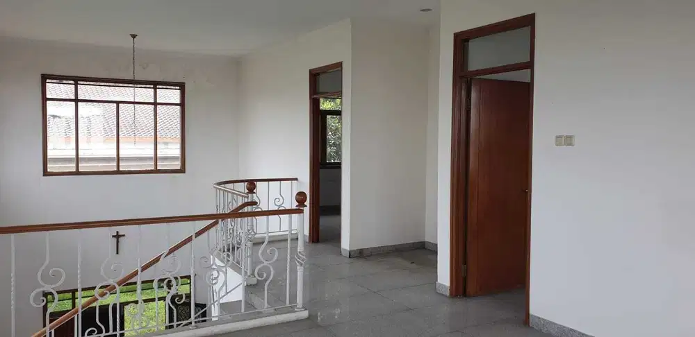 Hot Sale! Rumah Villa View Bandung di Resor Dago Pakar