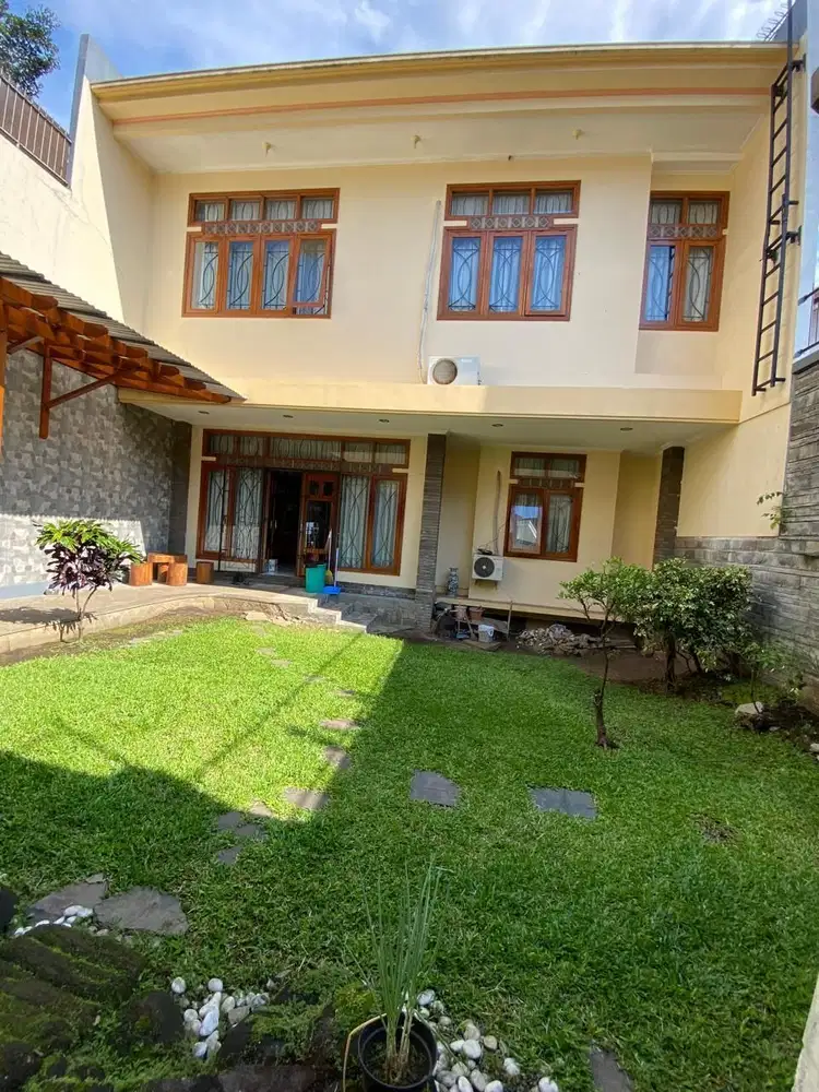 Dijual Rumah Asri Siap Huni Di Setraduta Raya