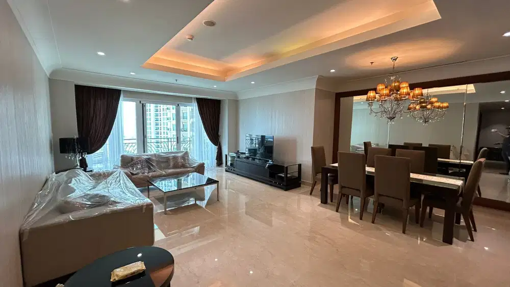 Apartement The Pakubuwono Residence 3 Br Bagus Full Furnished