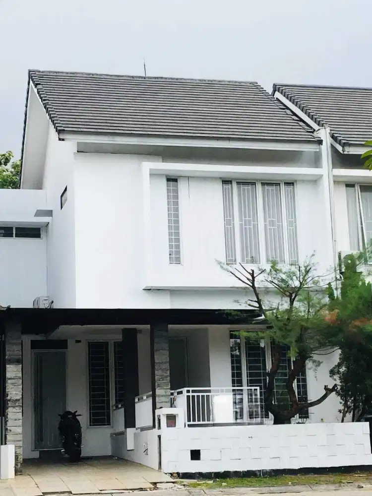Dijual Rumah Siap Huni dalam Cluster Premium Emerald Bintaro Jaya