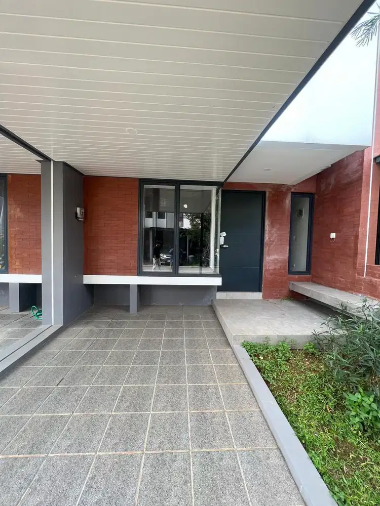 Freja House BSD City Rumah 2,5 Lantai Siap Huni 1,5 M