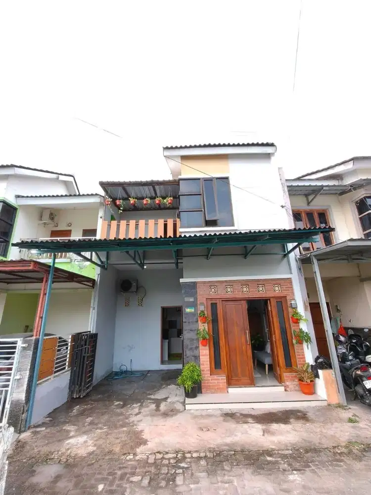 DIJUAL RUMAH MURAH 2 LANTAI SECOND FULL FURNISHED