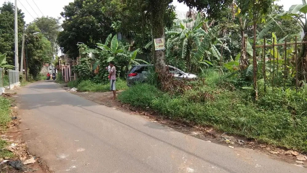 Dijual Kavling strategis 1,7 km menuju Pasar Pucung free SHM