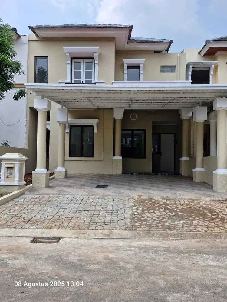 DIJUAL RUMAH 2 LANTAI SDH RENOV TOTAL & KAMAR TIDUR 4 DI CLUSTER DEPAN
