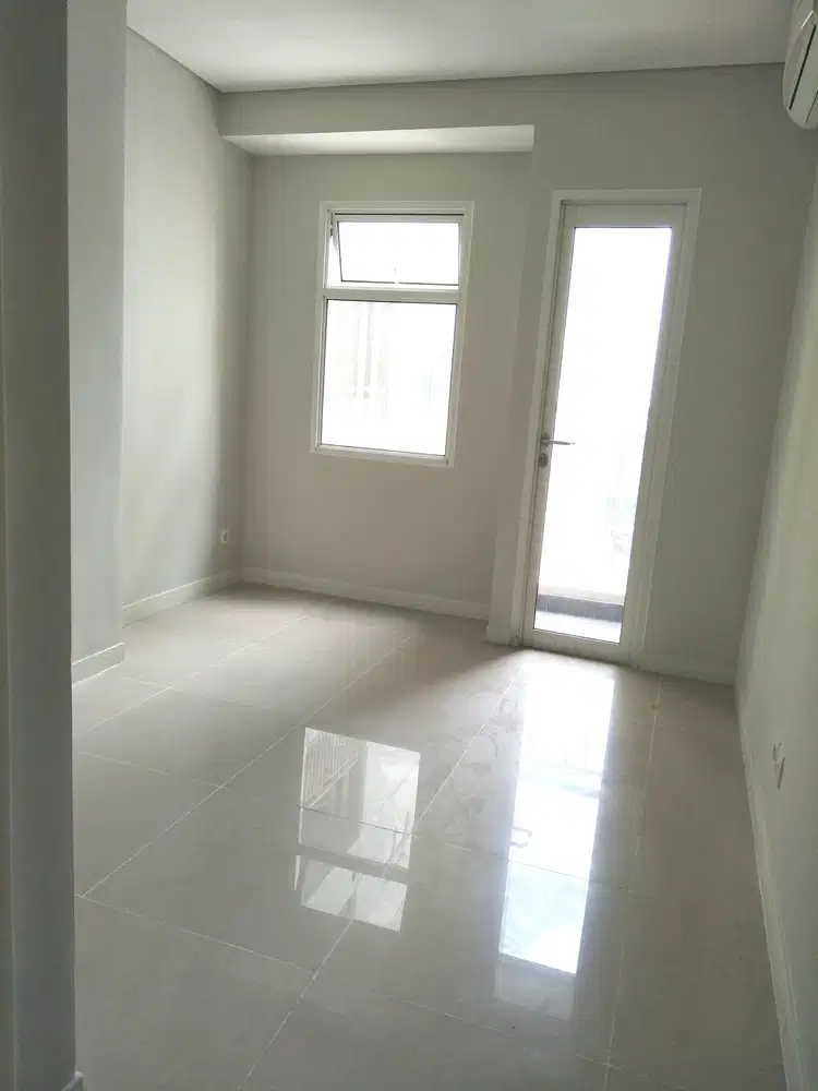 Dijual CEPAT dan MURAH Apartemen Madison Park, Type Studio Unfurnished Luas 15,20m2