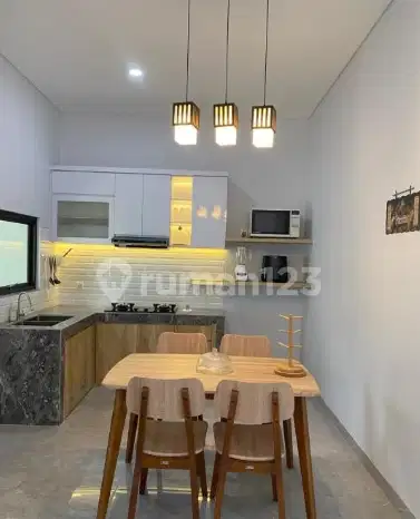 Rumah 2 Lantai Bagus Semi Furnished di Cluster Anigre, Tangerang