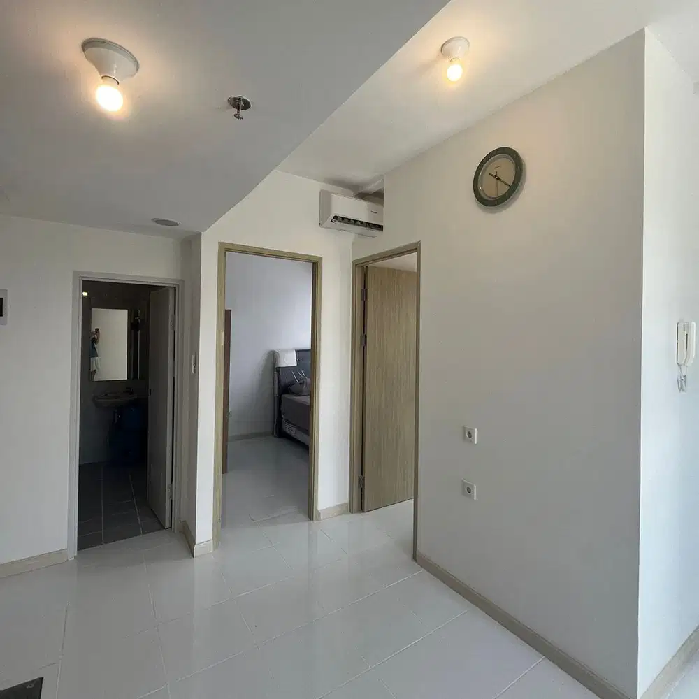 Disewakan Murah Tokyo Riverside 2BR semi furnish