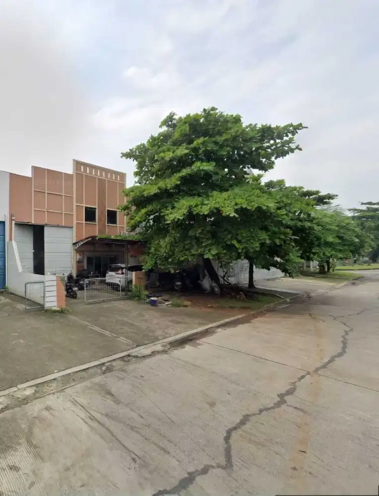 Dijual Gudang Taman Tekno 2 Lantai Luas 12x40 di BSD City, Tangerang