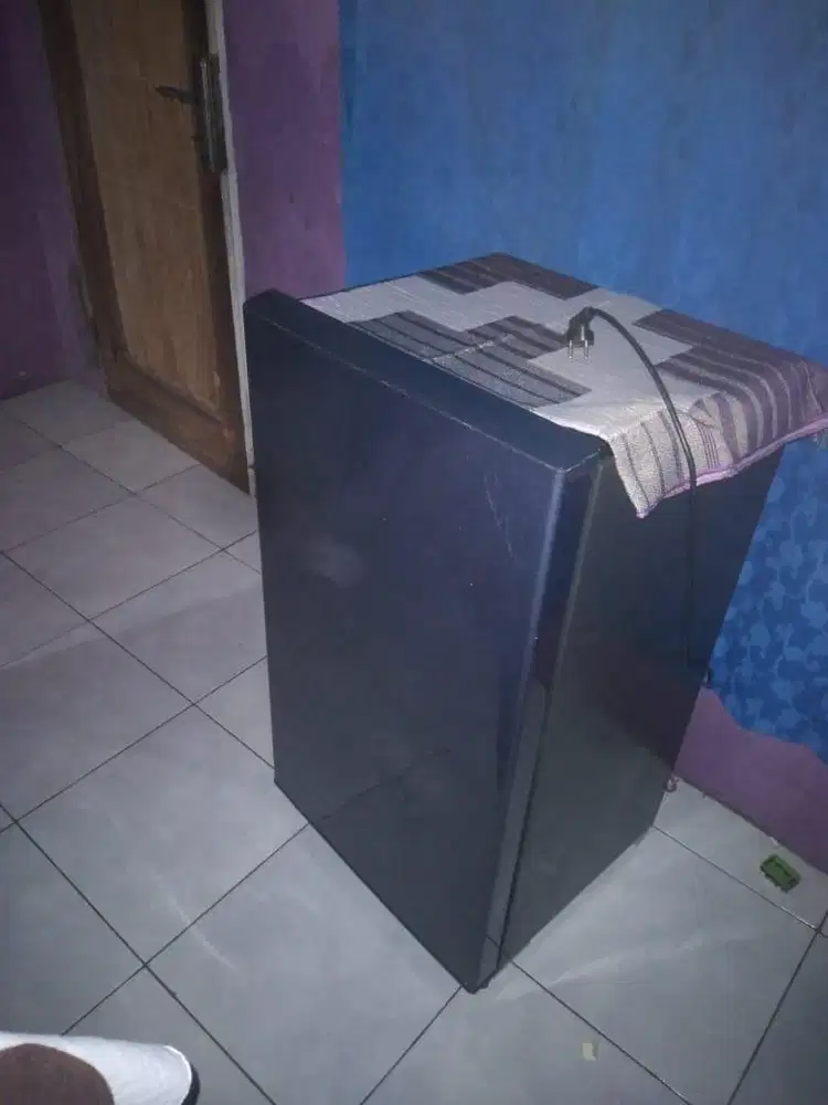 kulkas sharp 1 pintu