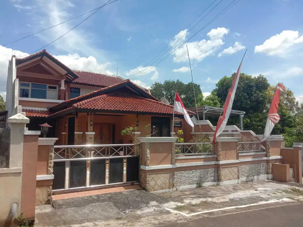 Dijual Rumah Lokasi Jl. Ngesrep Barat Semarang