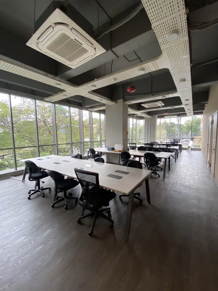 Gedung Kantor Full Furnished di Jakarta Pusat berada di Lantai 2