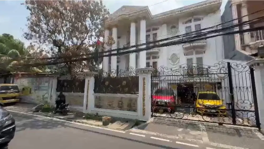 Jual Rumah mewah ada kolam renang di Kramat Lontar, Jakpus