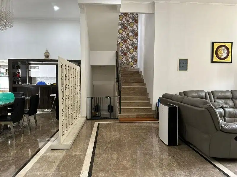 Rumah Mewah PIK1 Hoek