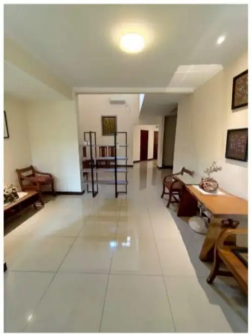 Rumah Sudah Renovasi Bagus di Kota Wisata Cibubur