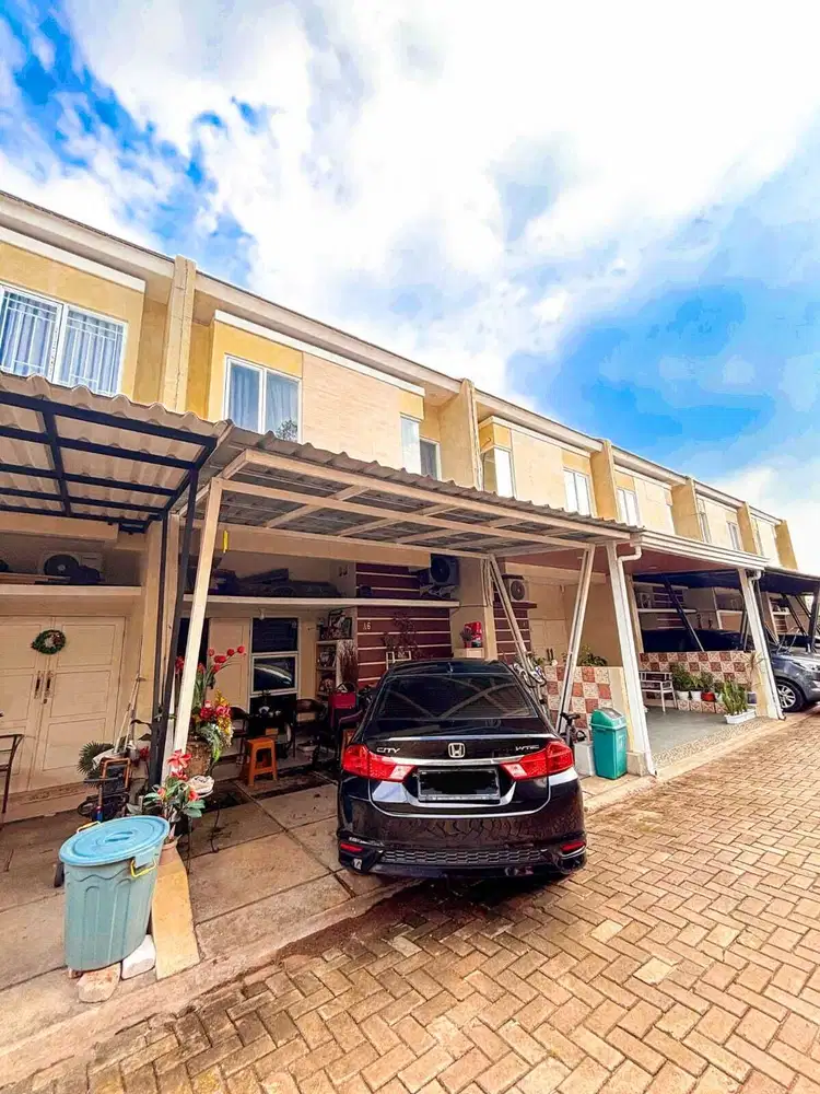 Rumah nempel dengan Bsd di Jual cepat butuh uang siap huni