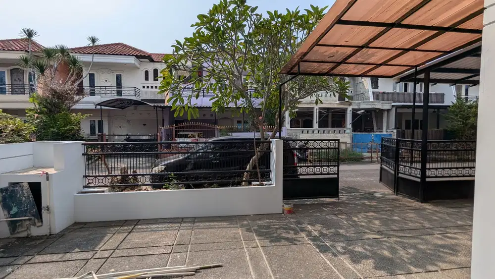 Rumah 2 lantai Taman Permata Buana dalam cluster, sudah renovasi