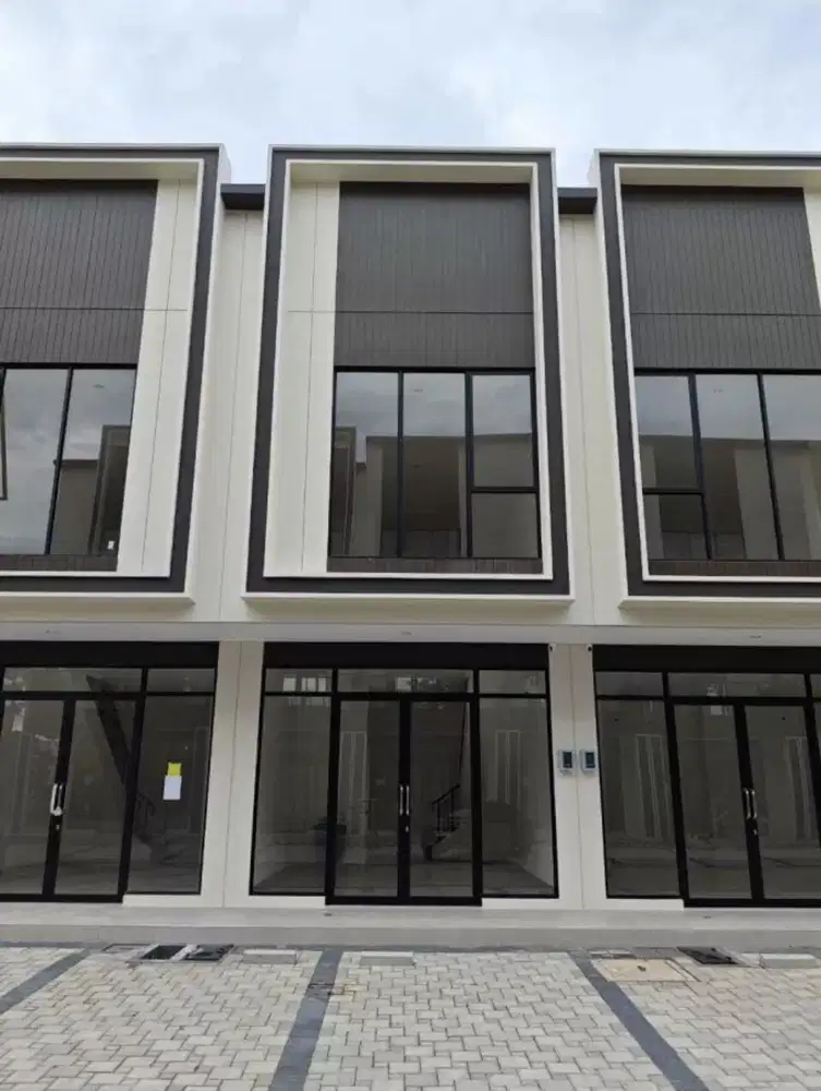 DISEWAKAN Ruko SORRENTO GRANDE WEST Di Gading Serpong