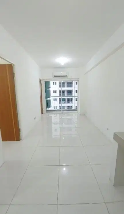 Disewakan 2BR kosongan 3 AC apartemen puncak bukit golf surabaya.