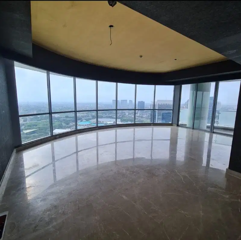 Apartment St Moritz New Presidential lantai 35 Private Lift, Puri