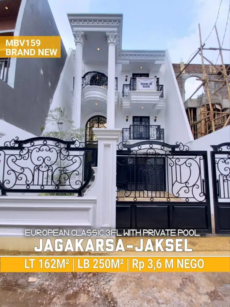 MBV159 Brand New Classic Modern House with Swimming Pool Jagakarsa